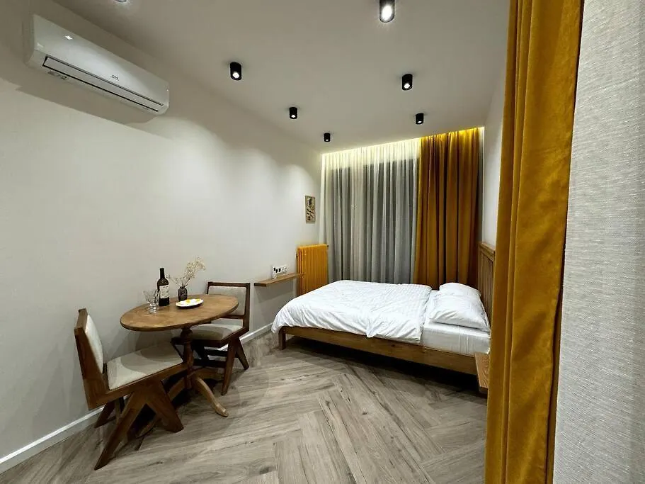 Niari Apartment 2 In Old Batumi Georgia
